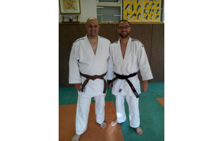 NOUVELLES CEINTURES NOIRE